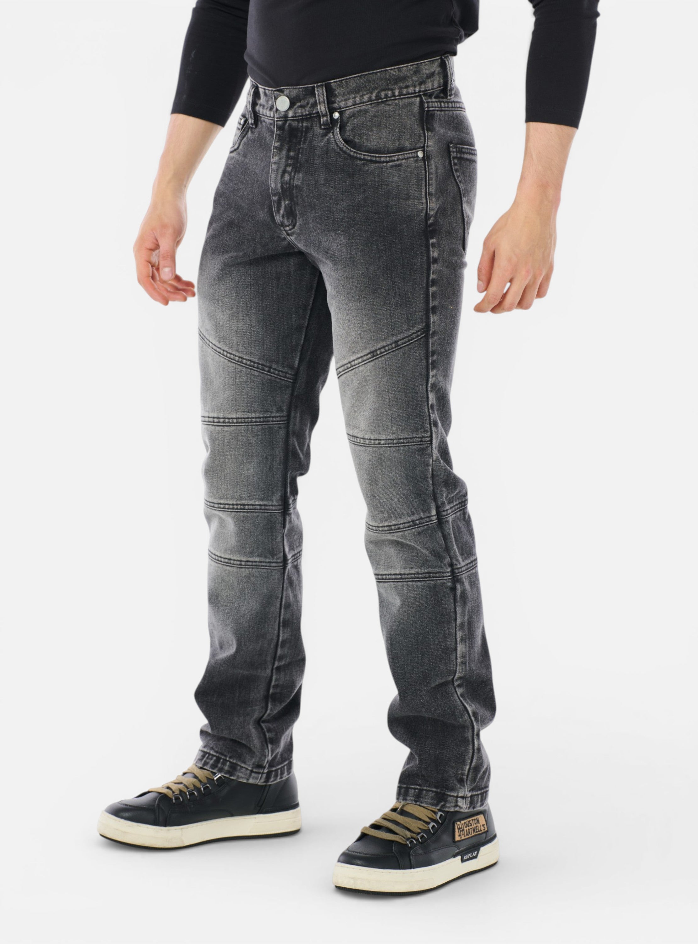 jeans-regular-hardline-tech-img-4.webp