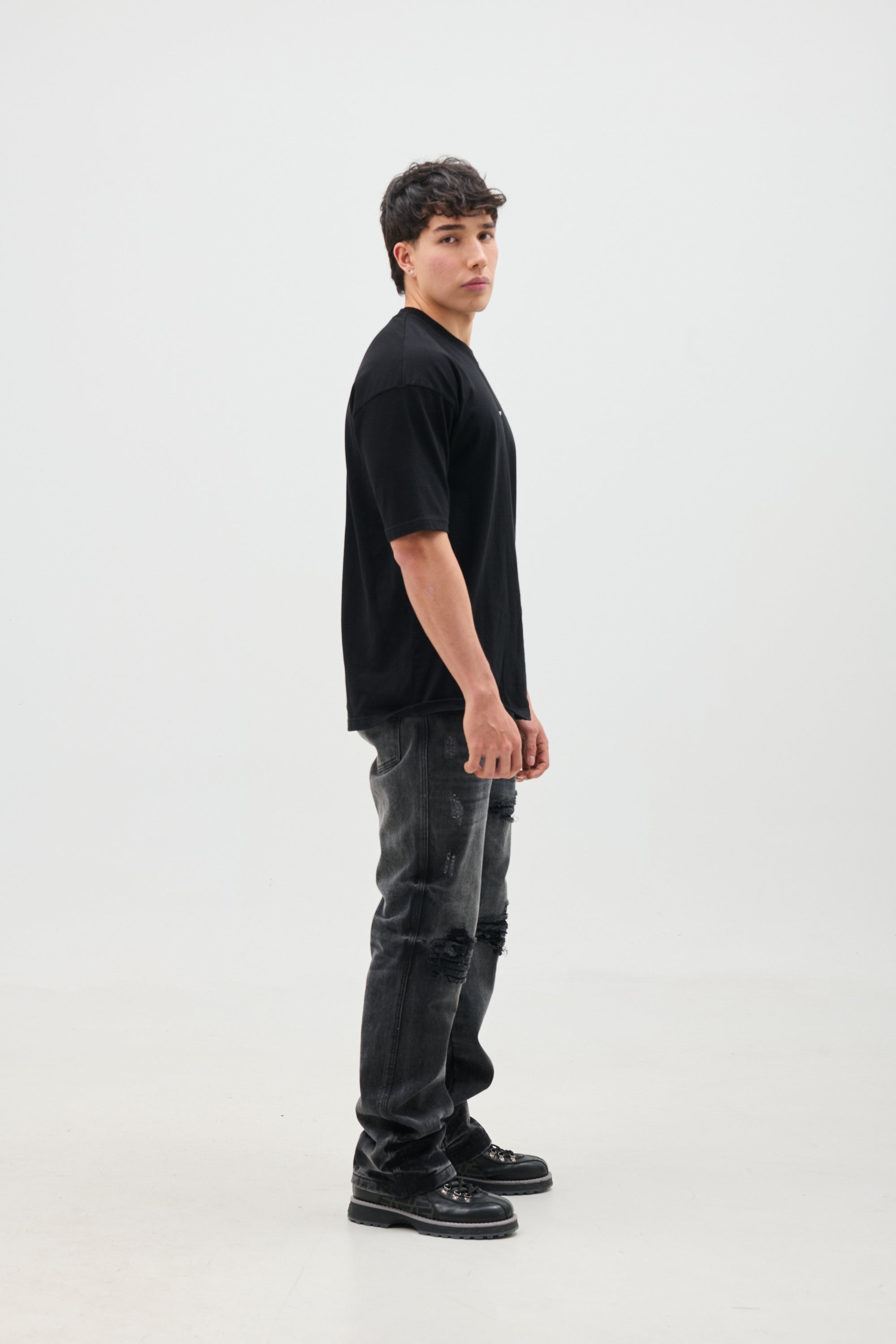 jeans-regular-wisin-img-2.webp