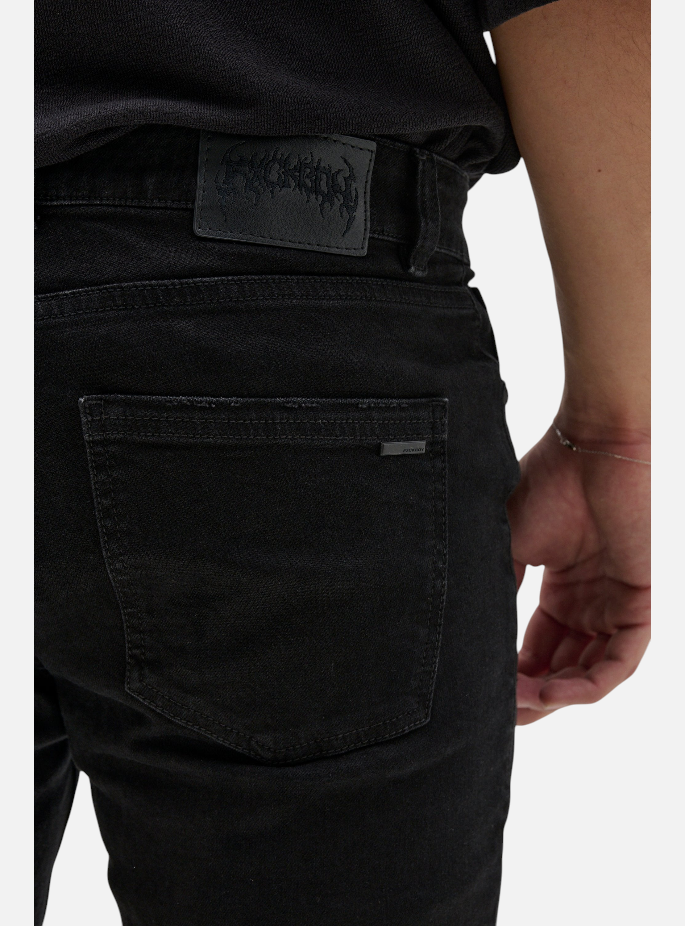jeans-skinny-icon-bootcut-img-1.webp